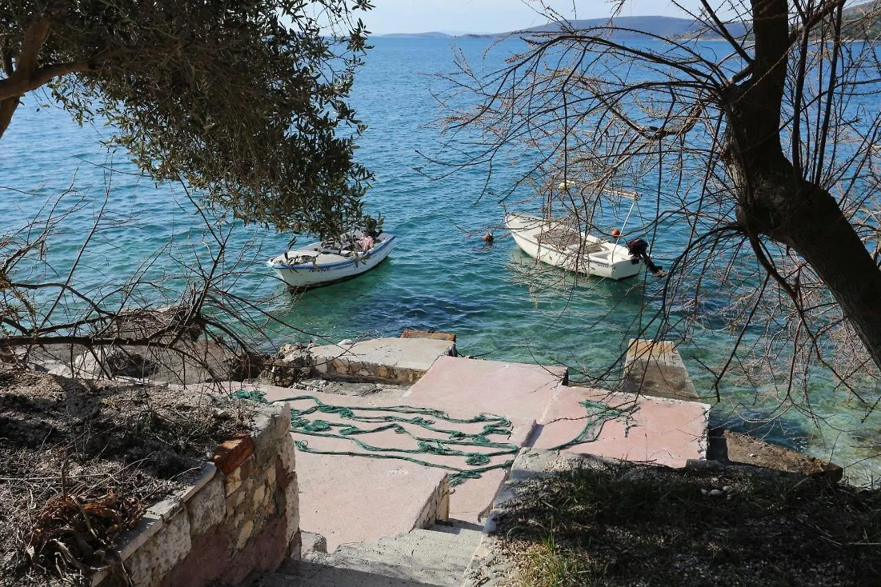 Apartments By The Sea Seget Vranjica, Trogir - 5964