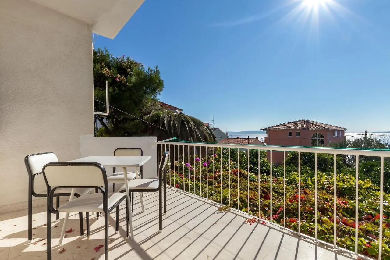 Apartments By The Sea Seget Vranjica, Trogir - 5964